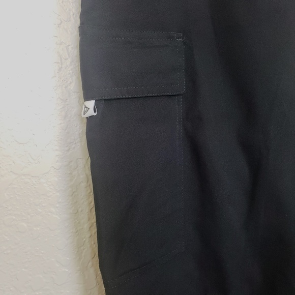 Black Wide-Leg Cargo Pocket Zip-Fly Lace-up Closure Women's Scrub Pant - Size MP - Picture 5 of 9